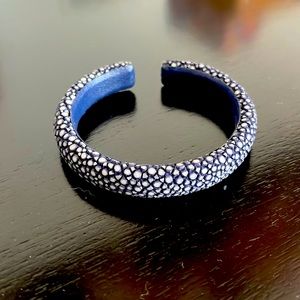 Stingray Bracelet in Blue